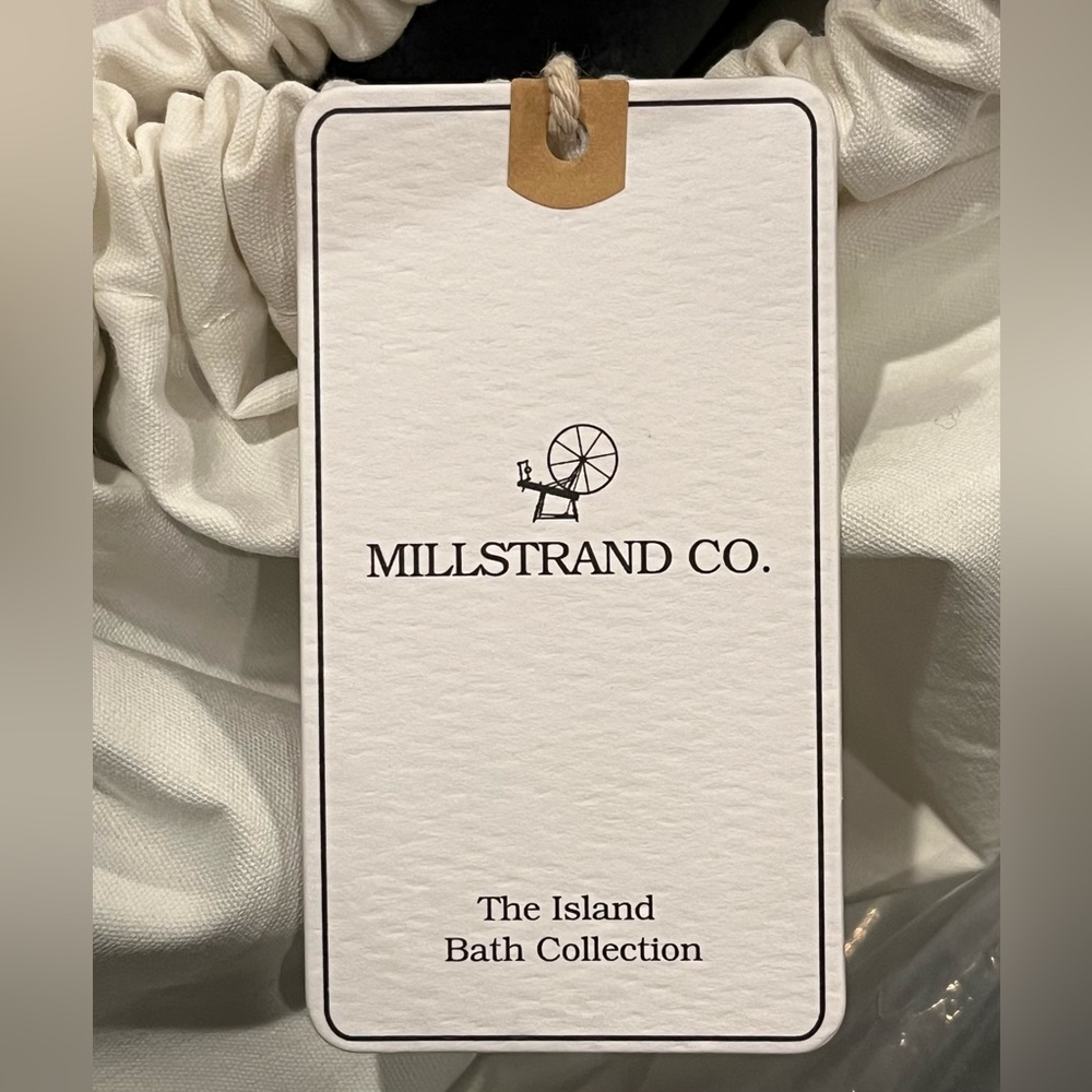 NWT Millstrand Co. Island Bath Collection Bathrobe-New England Dusk-Unisex Small - Picture 6 of 9